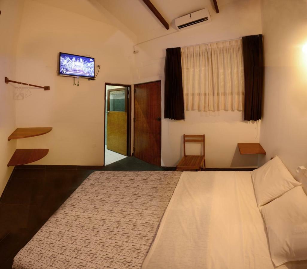 Hostal Casa Blanca 塔拉波托 外观 照片